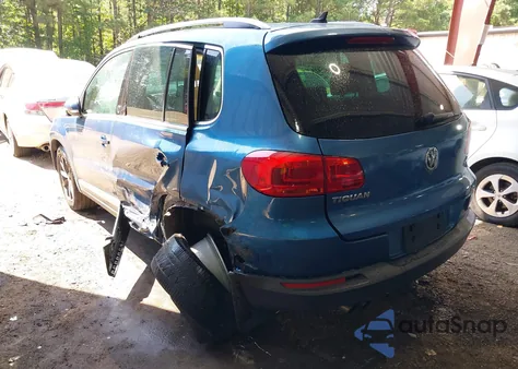 2017 Volkswagen Tiguan 2.0T Wolfsburg Edition z USA, uszkodzony, nr VIN WVGSV7AX0HK011669